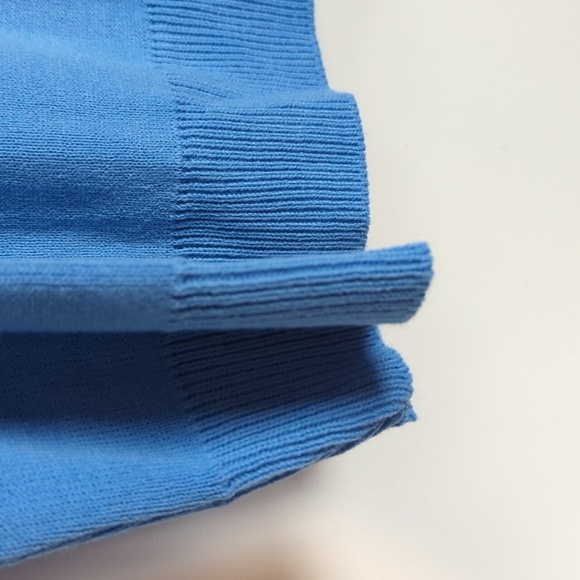 Boohoo NWT Slash Neck Knitted Tracksuit (Top Only) - Picture 3 of 12